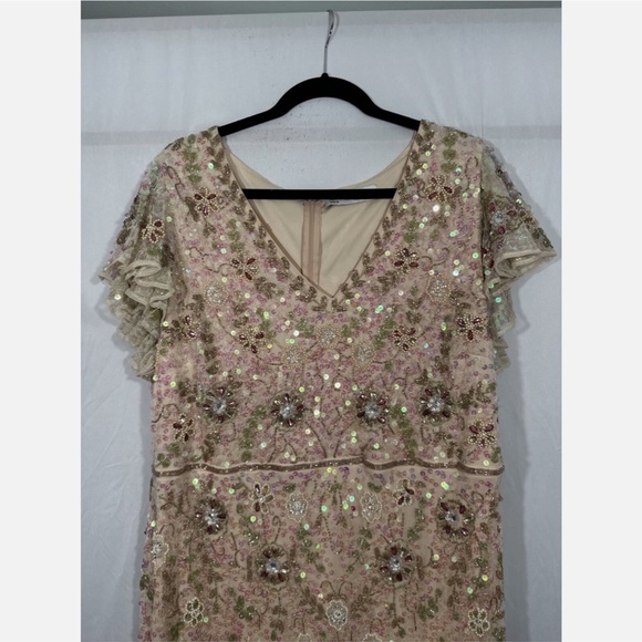 NWT $698 Mac Duggal [ 16 ] Embellished Ruffled Cap Sleeve V-Neck Gown Nude Iride - Picture 8 of 16